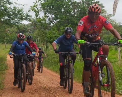 Pedal com cristo em Augustinópolis