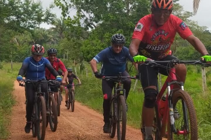 Pedal com cristo em Augustinópolis
