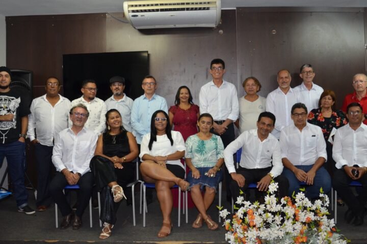 Academia de letras do Bico do Papagaio
