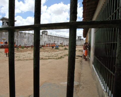 Mutirao carcerario