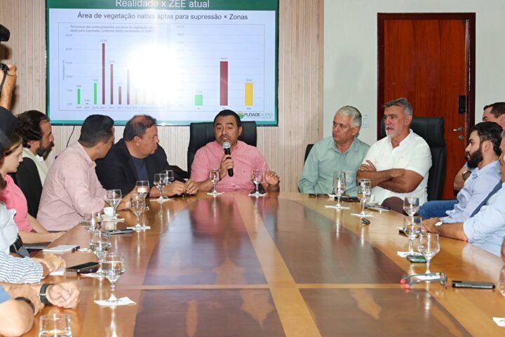 Reunião zee foto isis oliveira (3)