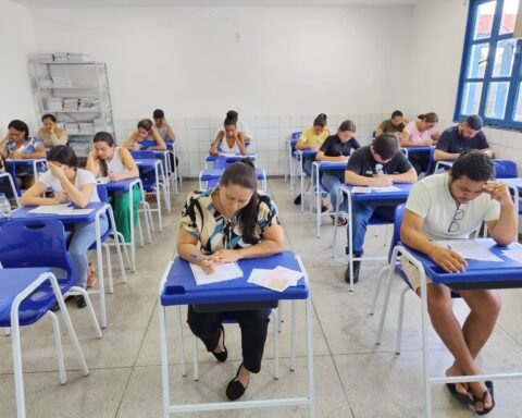 Gkszqv8fofq8yaylds8dh5wmwdqoizwzutdbe0i7q