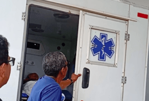 Ambulância trava com paciente idosa no Hospital de Augustinópolis