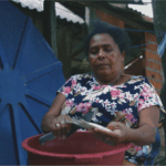 ENTRE A RESISTÊNCIA E A EROSÃO