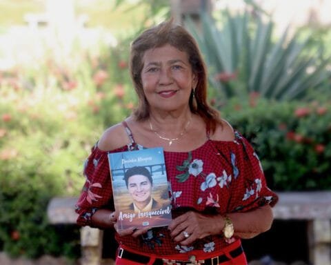 Professora Dorinha Marques