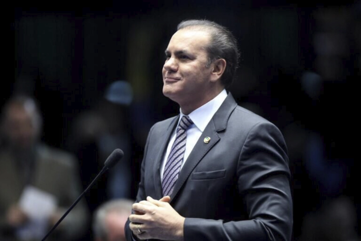 Pré candidato ao governo do Tocantins — Ataídes Oliveira